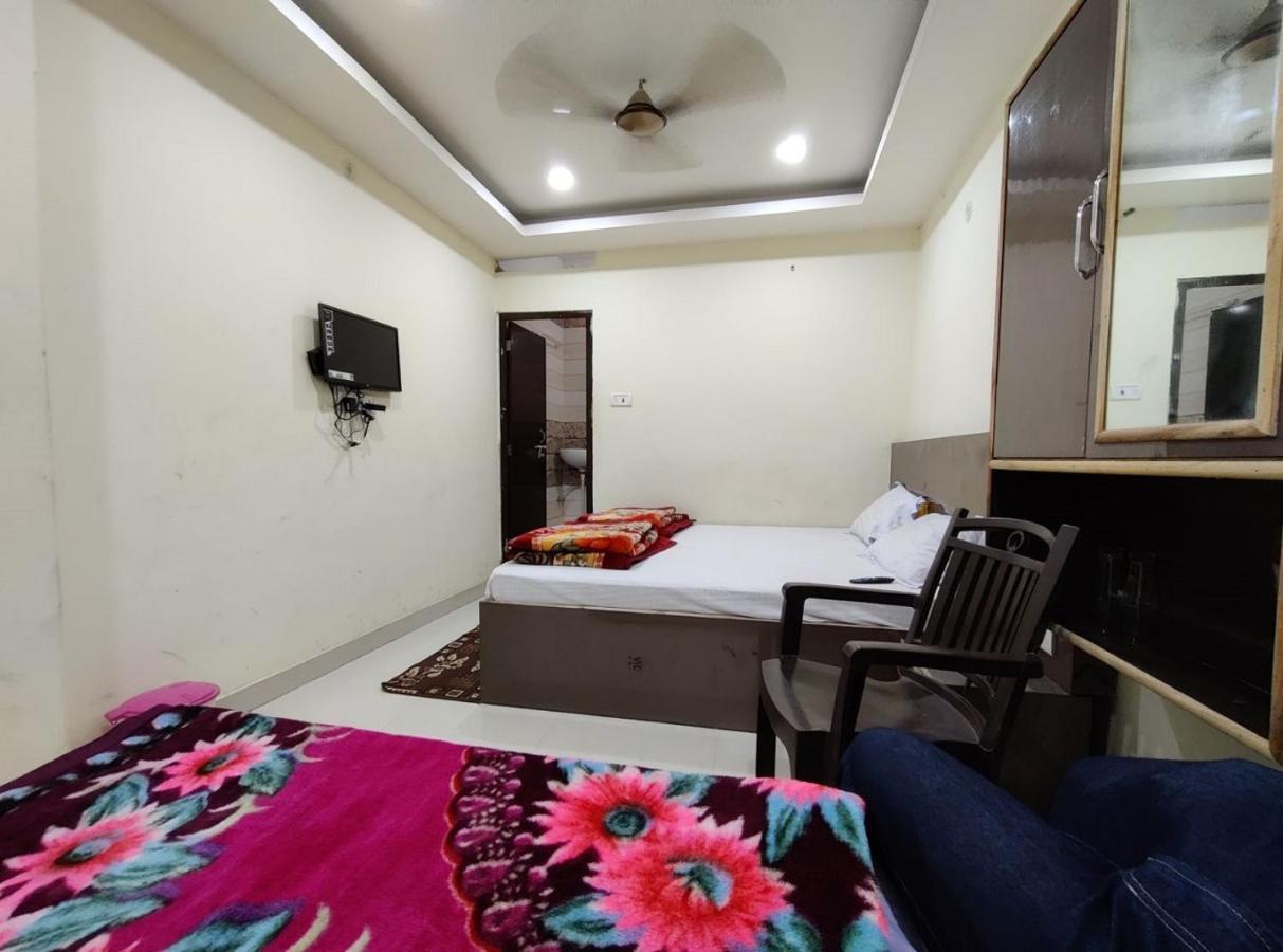 Swastik Guest House Варанаси Екстериор снимка